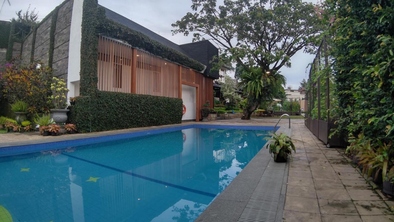 Samami Garden Hotel Bandung Exterior photo